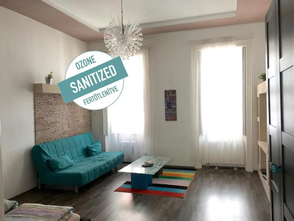 Budget Apartment by Hi5-Kiraly 99, Budapest, Hungary