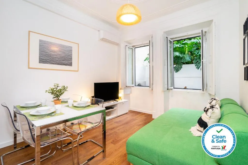 Family Premium Apartment, Amadora, Portugal