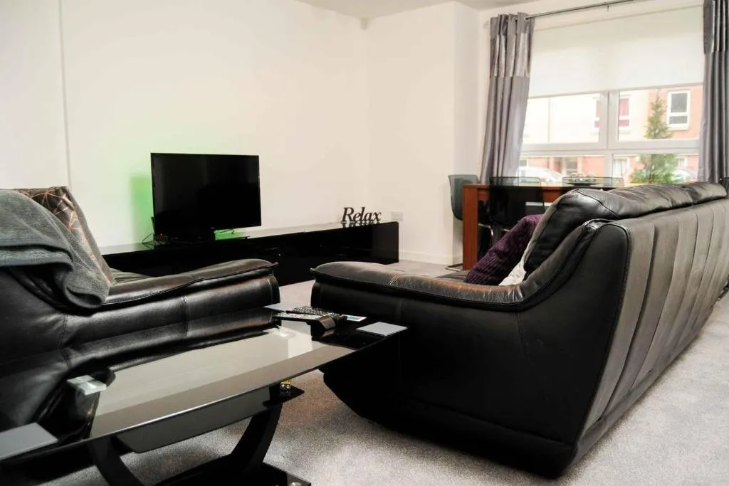 Luxury Emirates Arena & Celtic Stadium Apartment, Glasgow, Marea Britanie