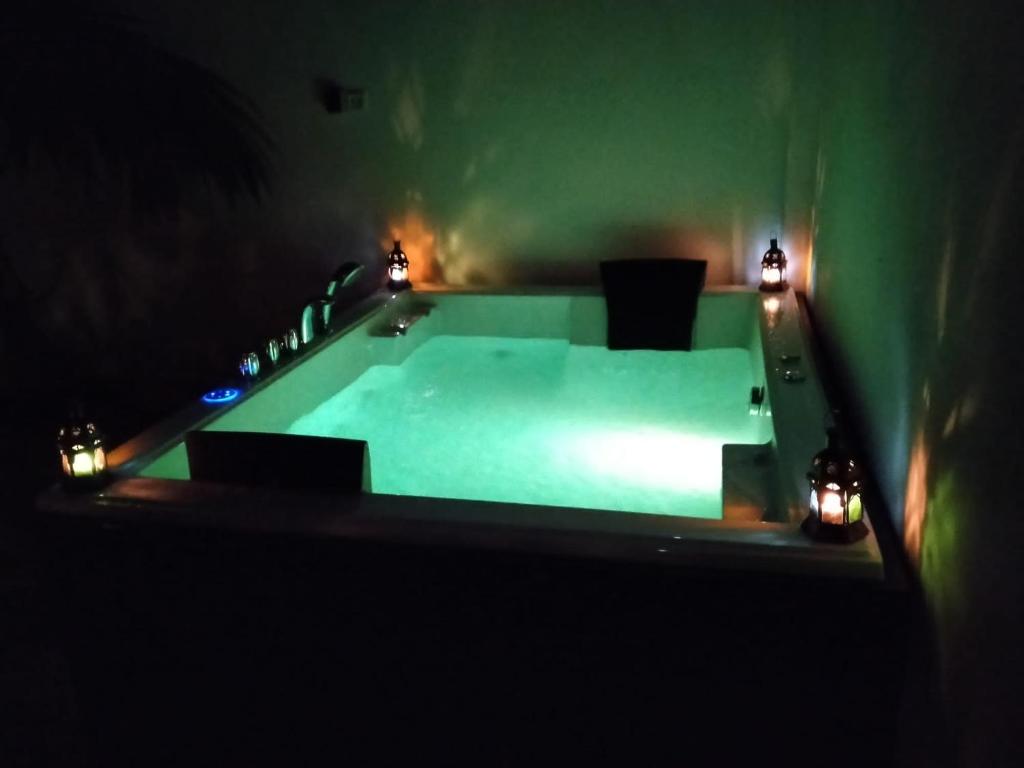 Villa casa blanca luxury spa con piscina privada y jacuzzi privado 4