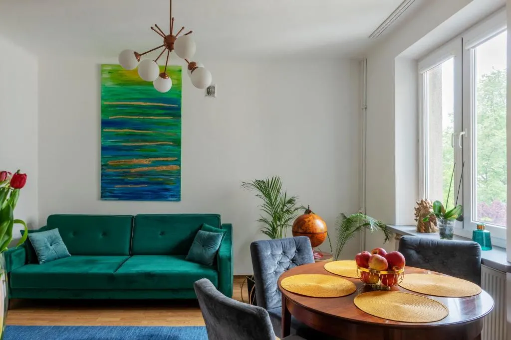 Two-rooms Luxury Apartment Ideal for Business Trip, Warsaw, Poland