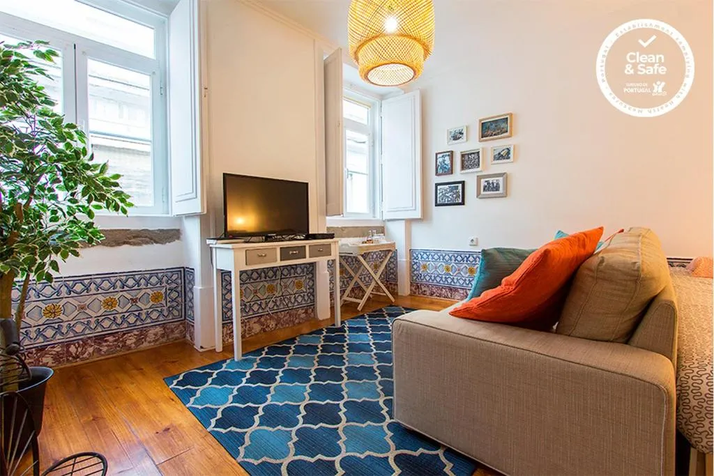 Bairro Alto Yellow by Homing, Lisabona, Portugalia
