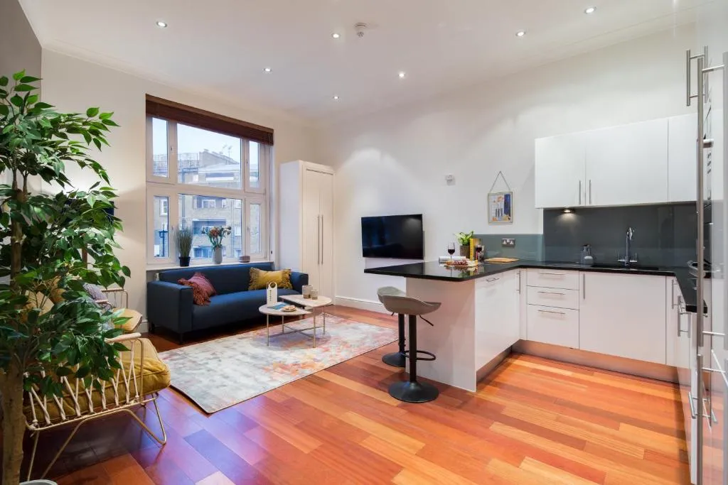 The Kensington Palace Retreat - Modern 2BDR Flat, Londra, Marea Britanie