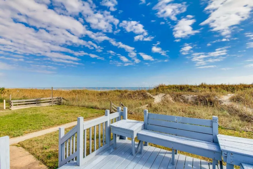 Barnett House Bottom by North Beach Realty, Myrtle Beach, Statele Unite ale Americii