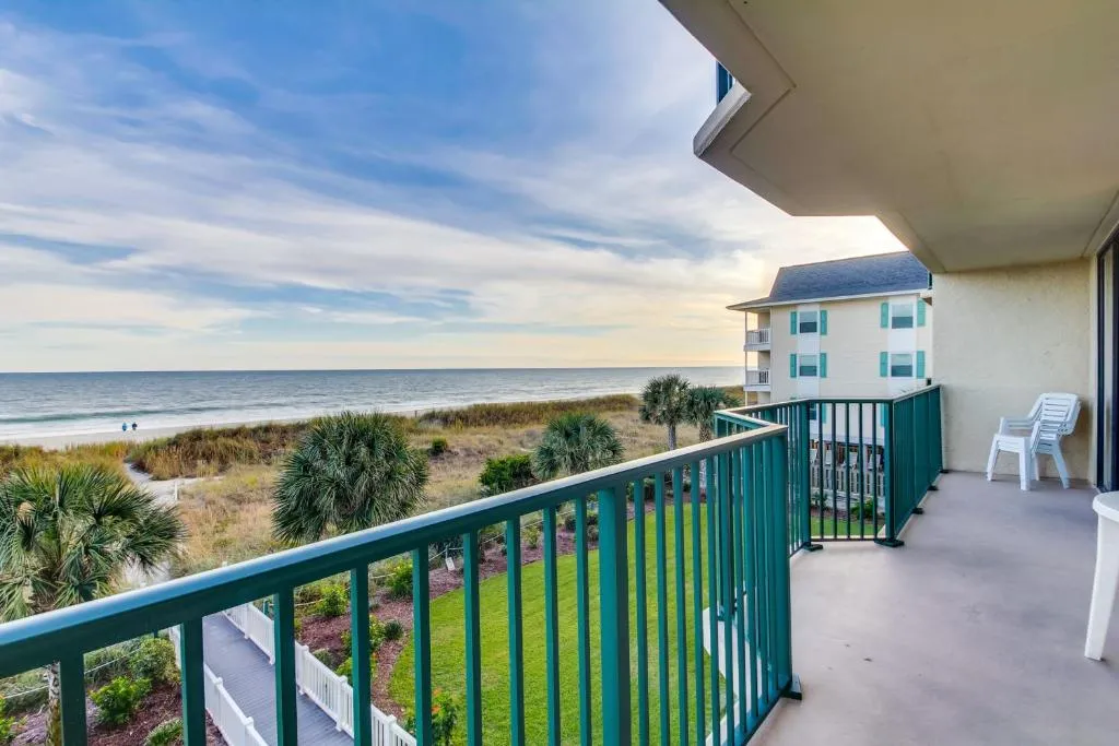 Beach Club III Oceanfront by North Beach Realty, Myrtle Beach, Statele Unite ale Americii