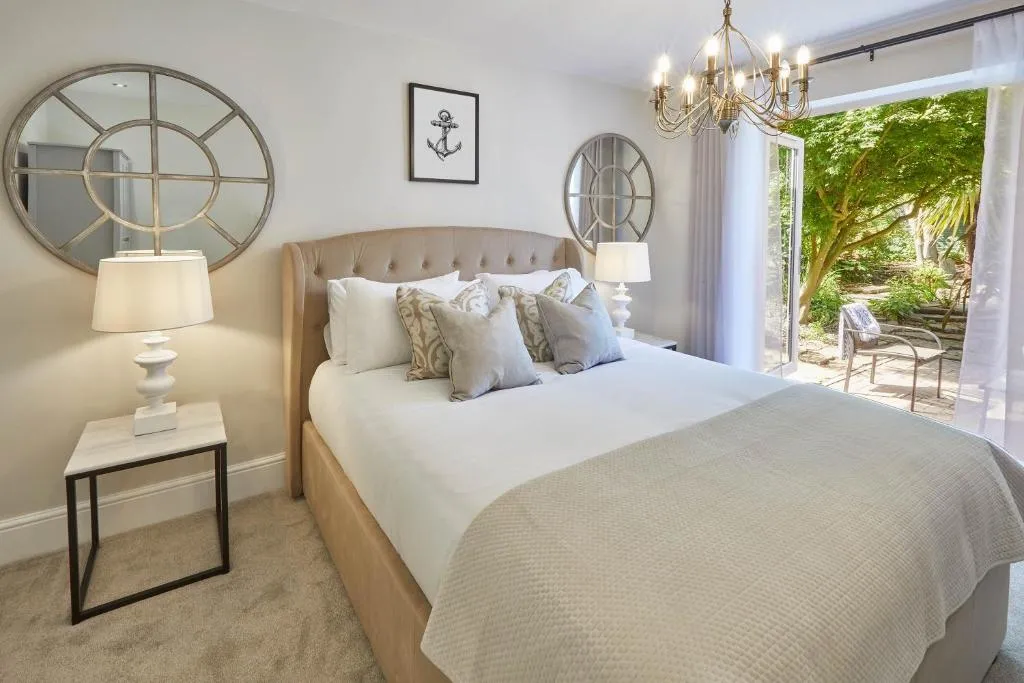 Prospect Hill Apartments, Whitby, Marea Britanie