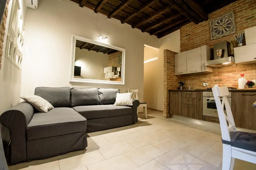 NEW NAVONA ELEGANT APARTMENT, Roma, Italia