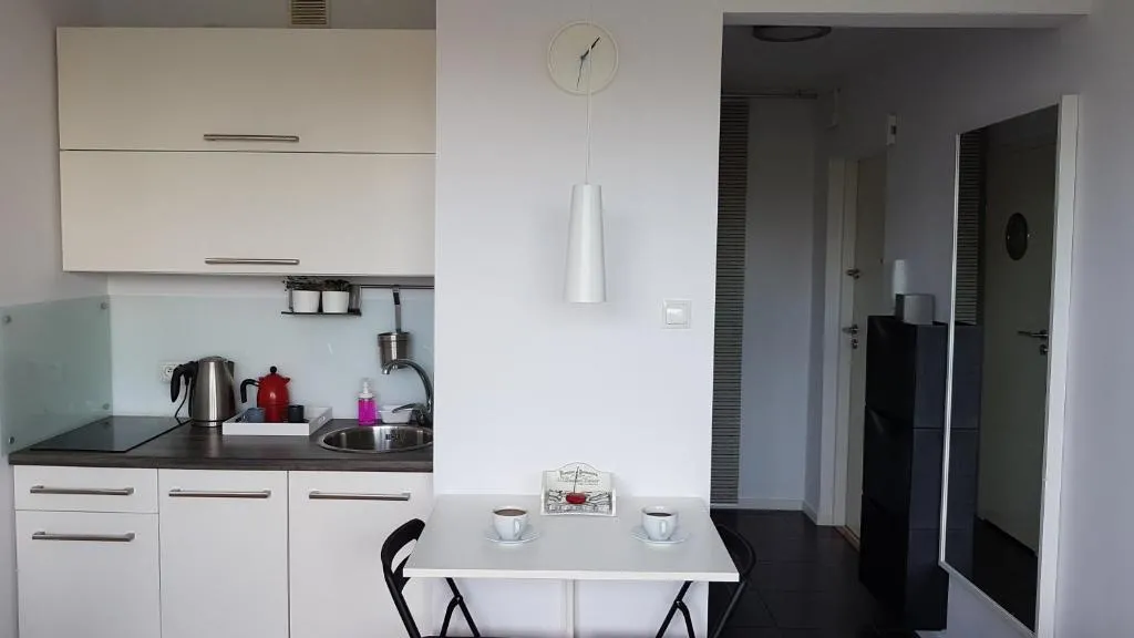White, Gdańsk, Polonia