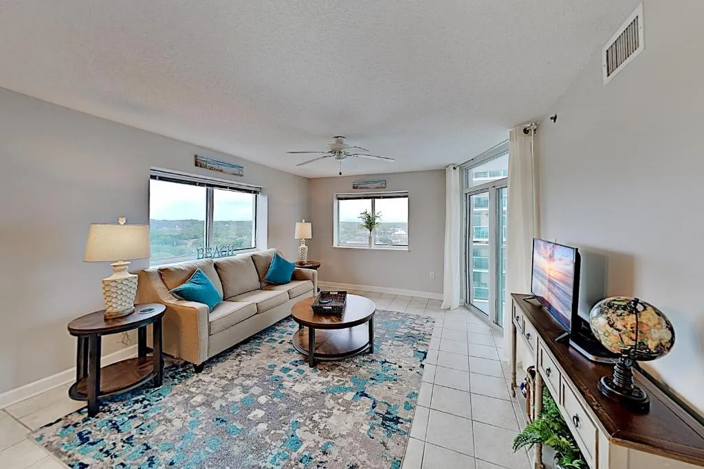 Top-Floor Blue Water Keyes Condo at the Beach condo, Myrtle Beach, Statele Unite ale Americii