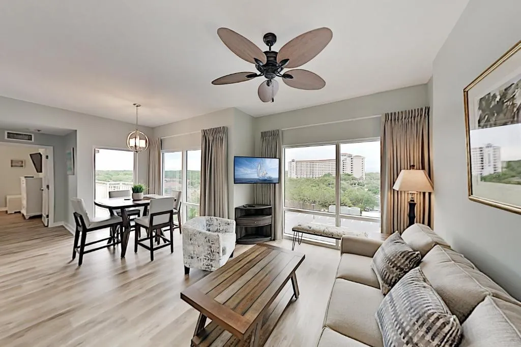 2-Unit Retreat in Luau I at Sandestin®, Near Beach condo, Destin (FL), United States
