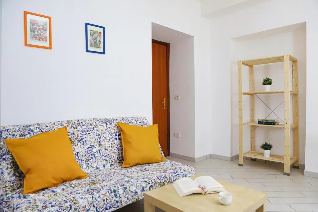 Appartamento con giardino a Mergellina by Wonderful Italy, Napoli, Italia