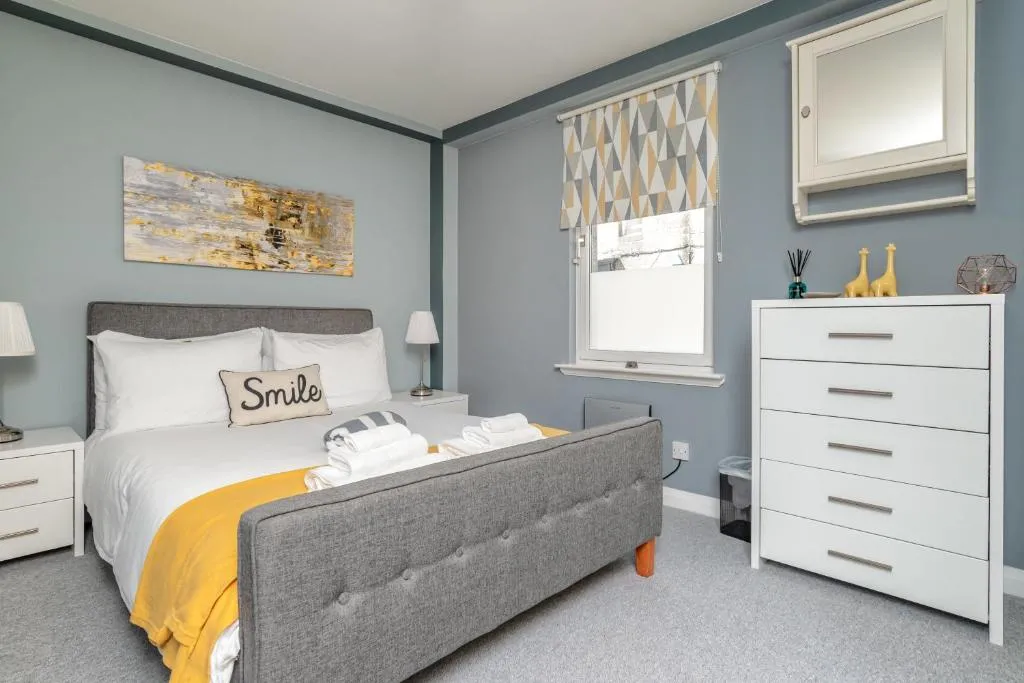 Historic Location, Private Parking, Ground Floor Luxury Flat, Aberdeen, United Kingdom