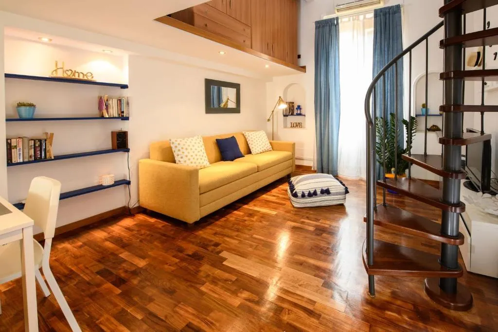 san Pietro Within Walking Distance Loft, Roma, Italy