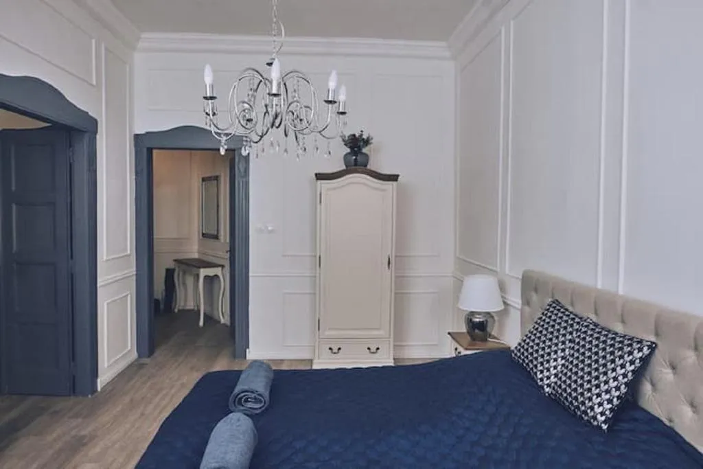 NEW STYLISH LUX APARTMENT @ THE CENTRE, Budapest, Hungary