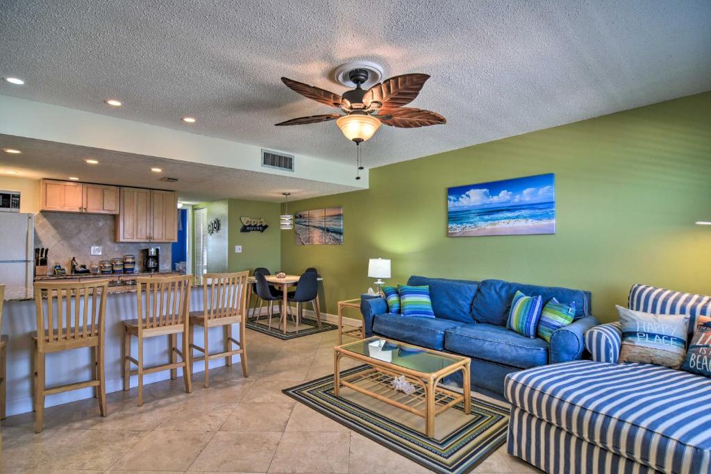 Sunny Seaside Condo with Pool and Walk to Beach!