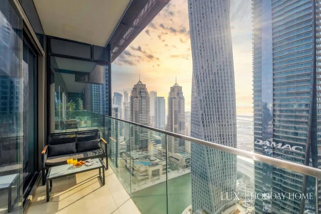 LUX - The Marina Gate Suite 1, Dubai, Emiratele Arabe Unite