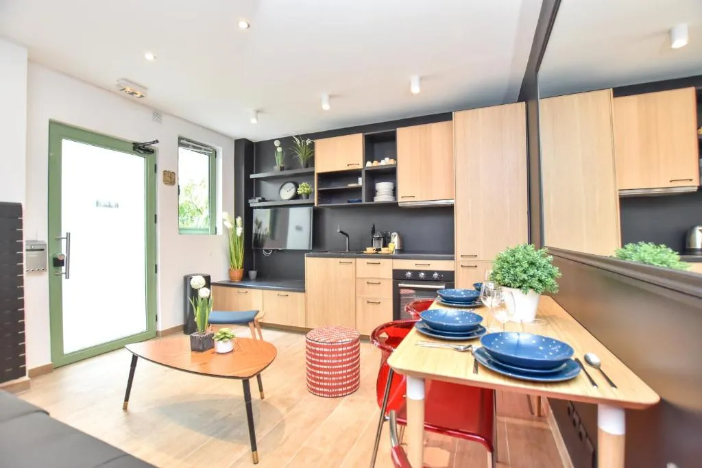 CMG - République / Sébastopol, Paris, Franţa