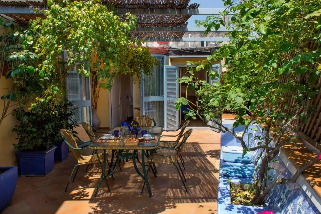 Dimora dei Giganti Apartment, Napoli, Italia