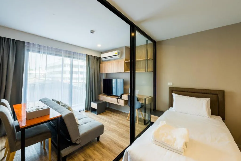 Blossom Sathorn Residence by TVC, Bangkok, Thailand