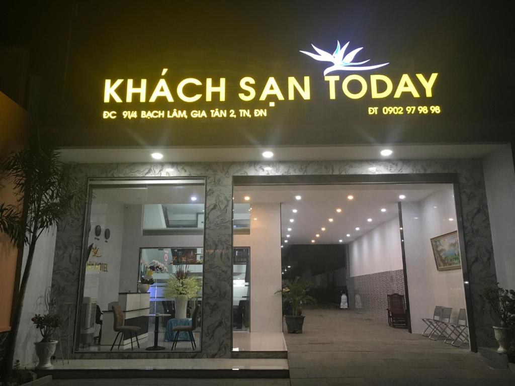 Khách Sạn Today