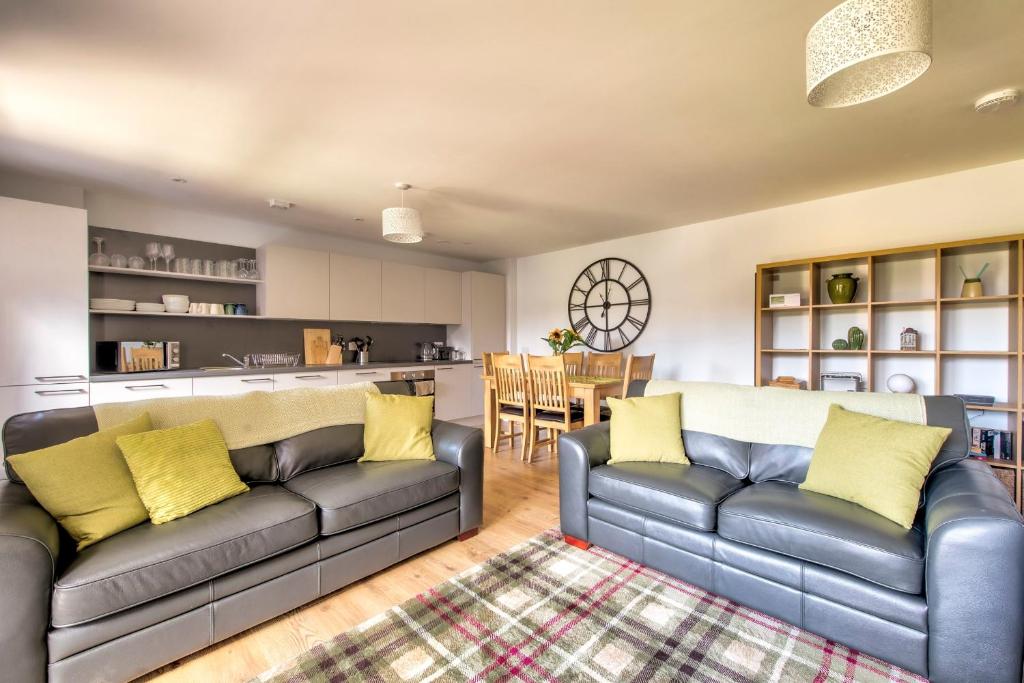 GuestReady - Charming 2BR Flat Fits 5 near Vibrant Leith