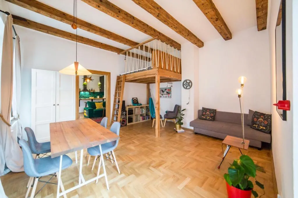 PRZEPI?KNY APARTAMENT w sercu Starego Miasta, Cracovia, Polonia