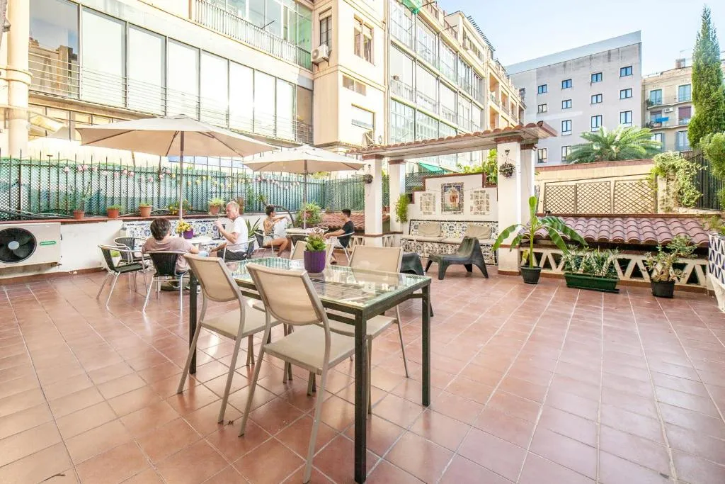 Fabrizzios Terrace Hostel, Barcelona, Spain