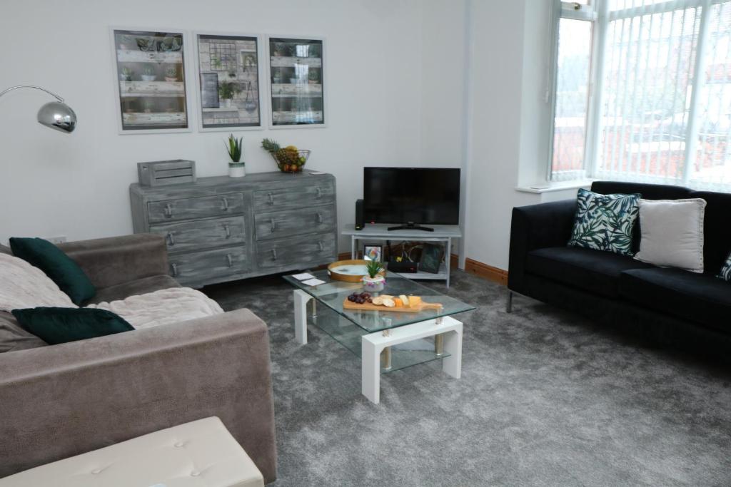 Ideal Home away in Bury and Whitefield