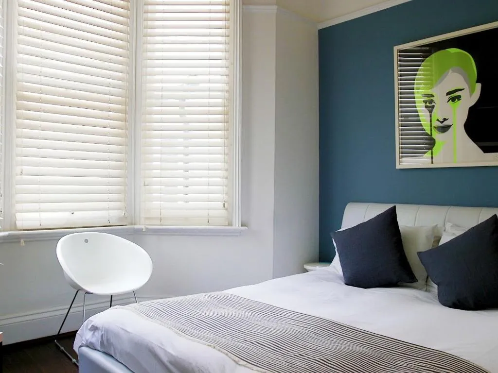 Nineteen, Brighton and Hove, United Kingdom