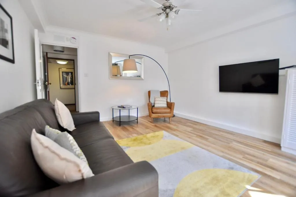 Marlyn Lodge  City of London, Londra, Marea Britanie