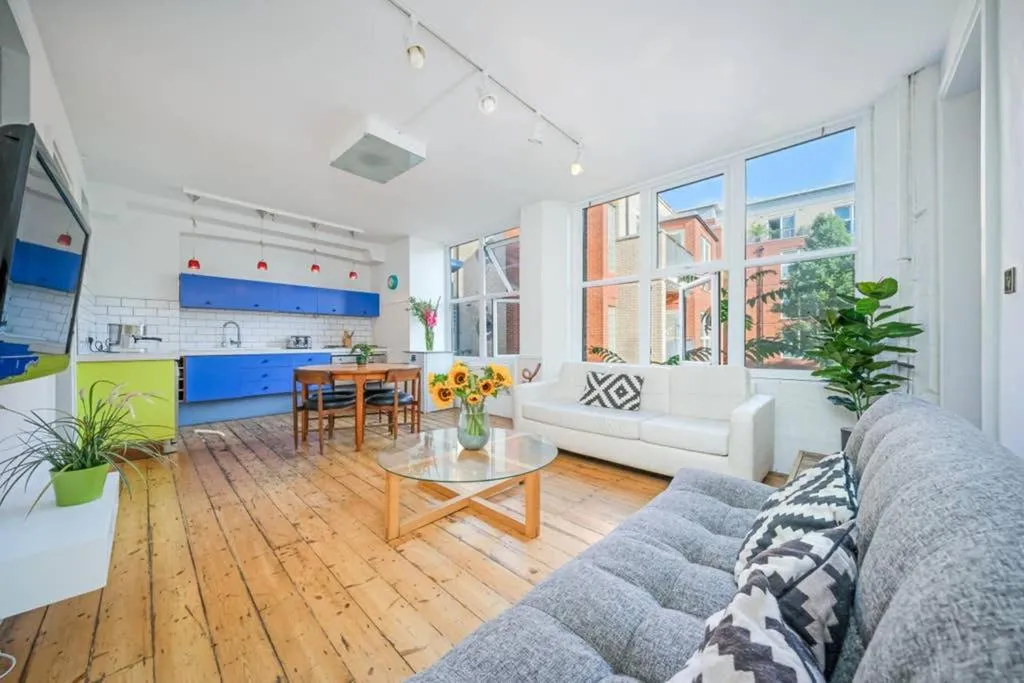 Designer 2 Bedrooms in the heart of London, London, United Kingdom