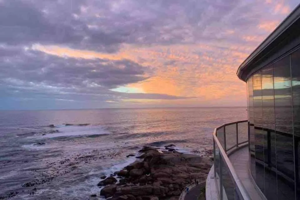 Stunning Designer Penthouse with endless awesome views, Cape Town, South Africa