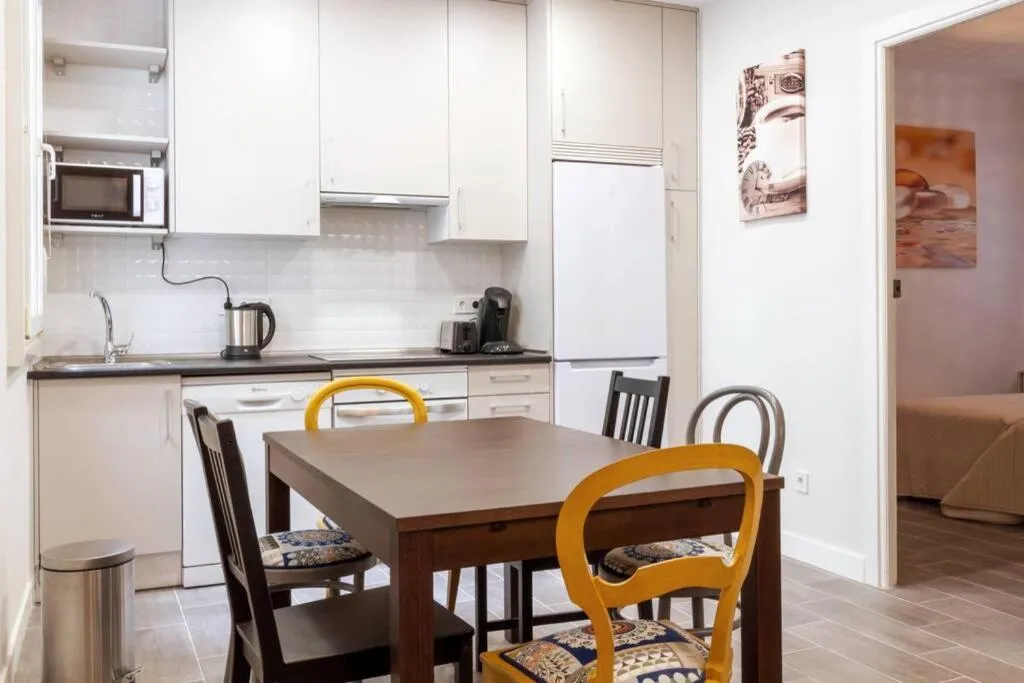 Sensacional Apartamento Junto a Palacio Real by Batuecas, Madrid, Spania