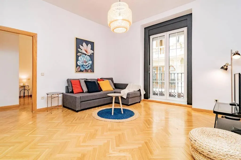 Encantador Apartamento en Chueca junto a Gran Vía, Infantas 1-1 by Batuecas, Madrid, Spania