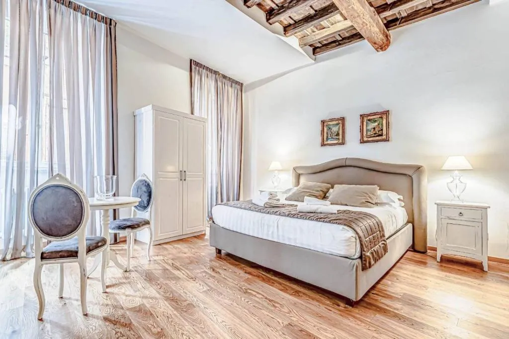 elegancehouse, Roma, Italy
