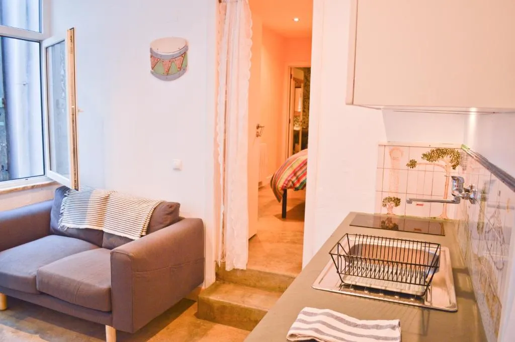 nature private patio apartment bairro alto, Lisabona, Portugalia