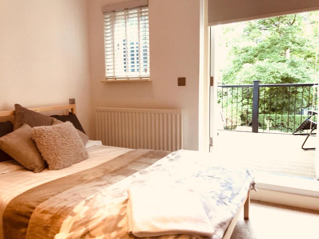Aston Henry James Double Room at Riverside Location