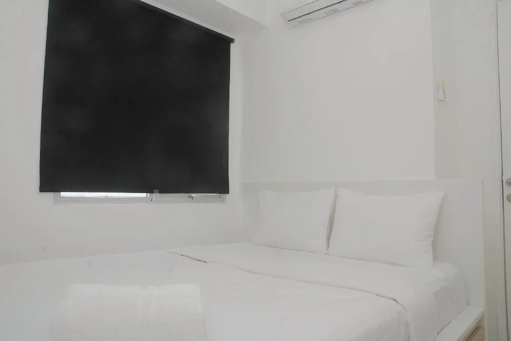 Fully Furnished and Cozy Design 2BR Bassura City Apartment By Travelio, Jakarta, Indonezia