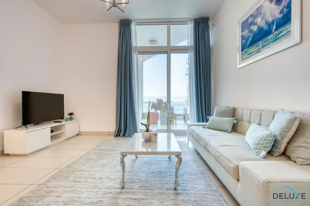 One Bedroom Apartment in Royal Bay, Palm Jumeirah by Deluxe Holiday Homes, Alantos, United Arab Emirates