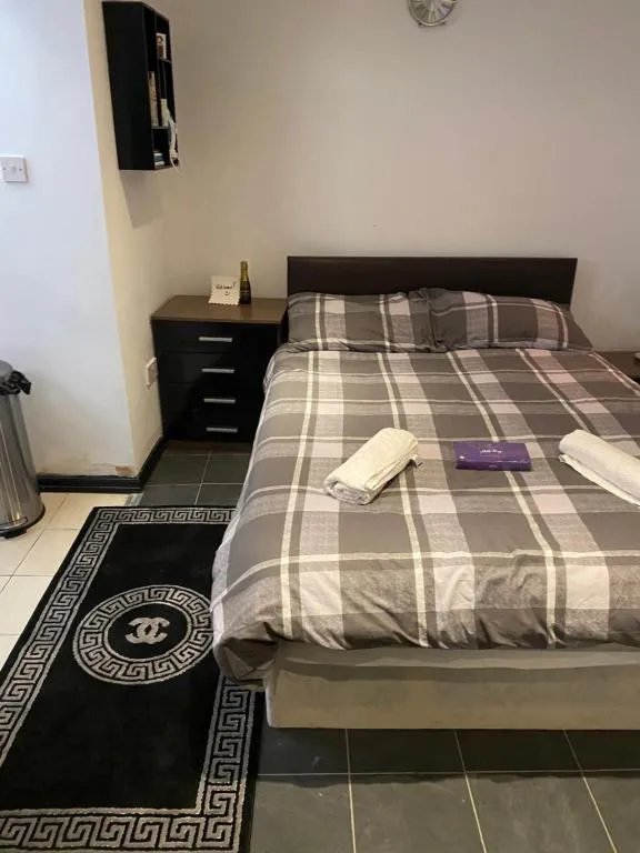 Comfort studio, Londra, Marea Britanie