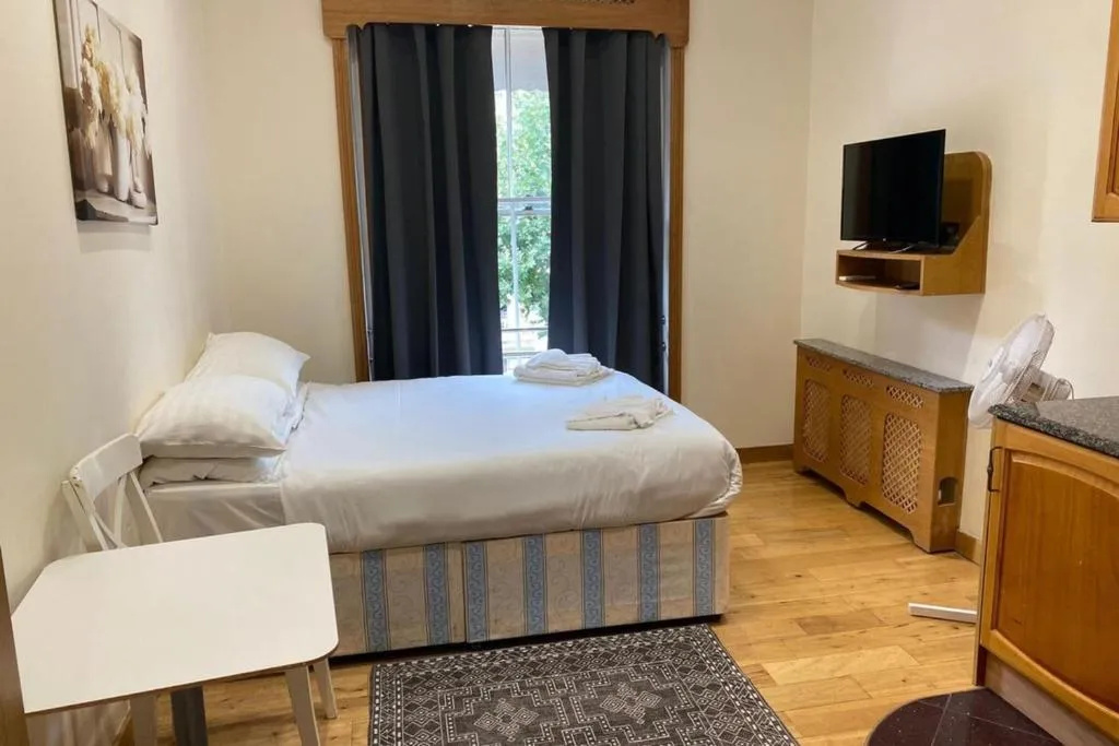 Bright Studio for 2 Near Hyde Park- R15-BUILDING32, Londra, Marea Britanie