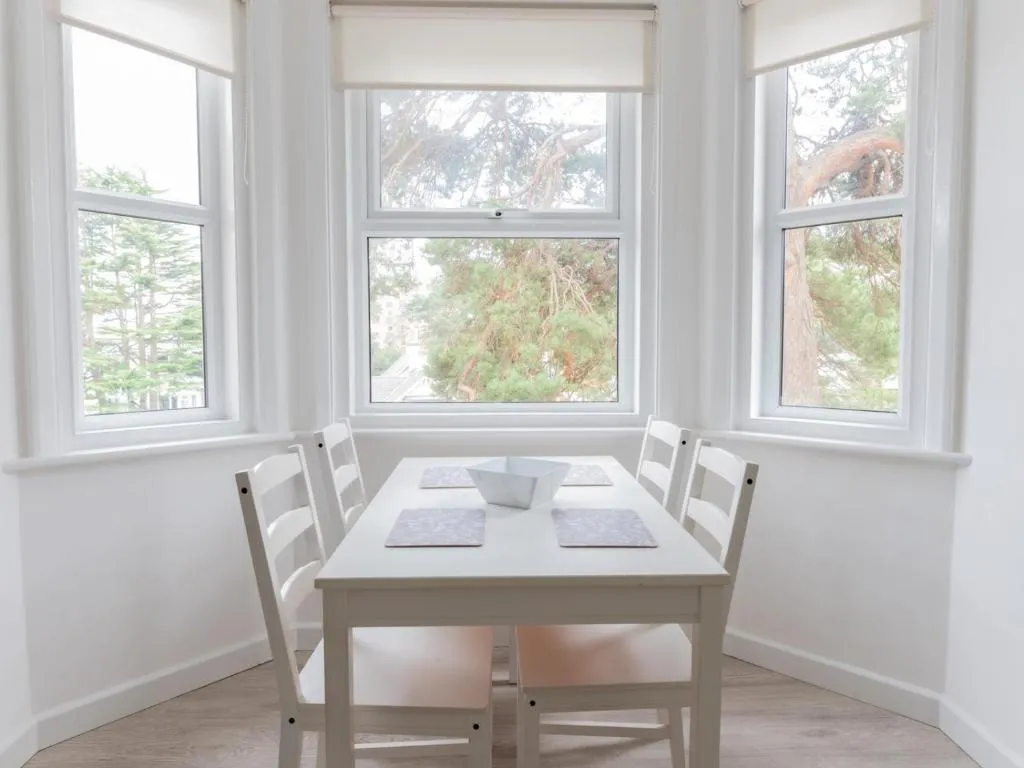 Palm Retreat dream holiday apartment in Dorset, Bournemouth, United Kingdom