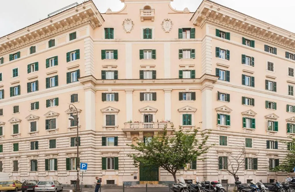 Bernardino 6, Roma, Italy