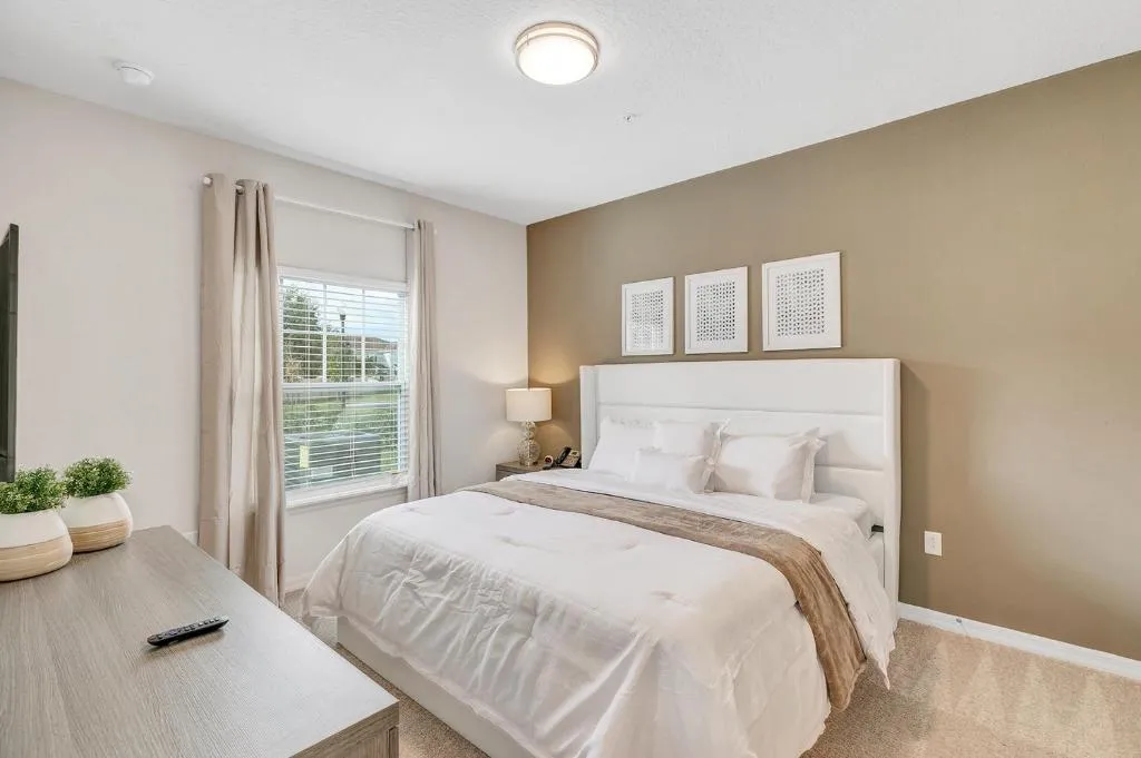 5miles to Disney 4BR3BA Corner Unit- West Lucaya 3240CP, Kissimmee, United States