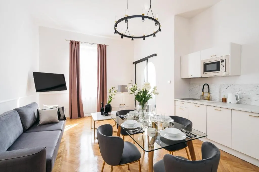 Luna Apartment by Loft Affair, Krakow, Poland