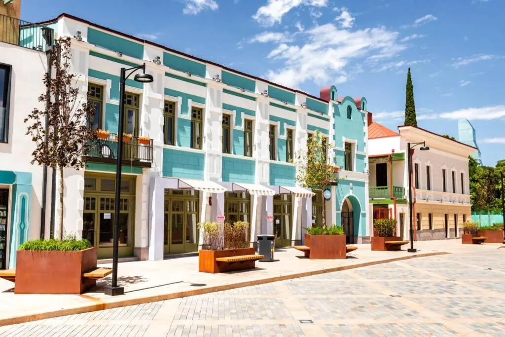 Lela's Stylish House in the Heart of Tbilisi, Tbilisi, Georgia