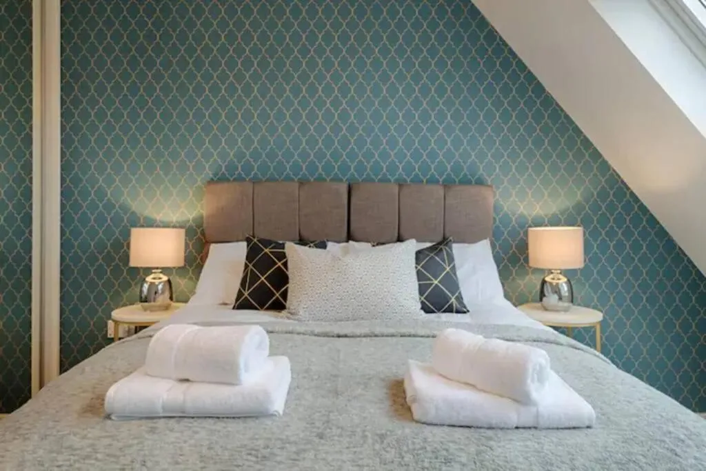 4 Bedroom House Salford Hosted By MCR Dens, Manchester, Marea Britanie