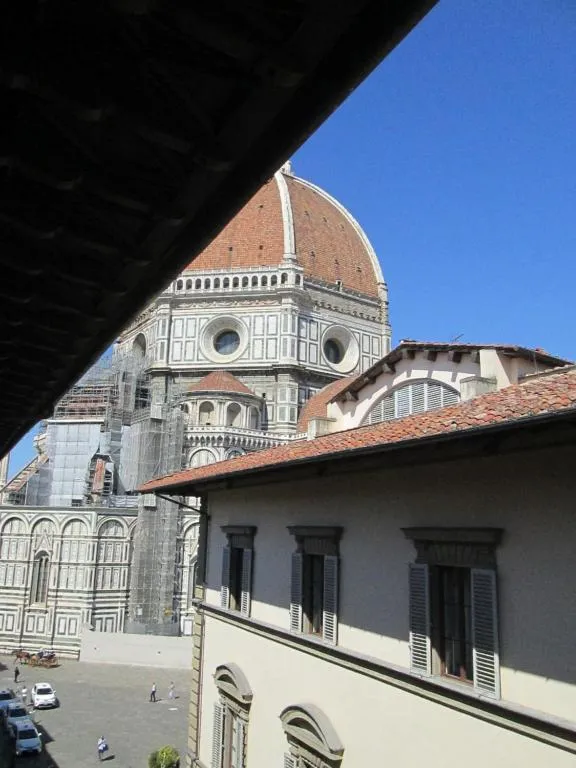 Trilocale in affitto Zona centro a Firenze, Florența, Italia
