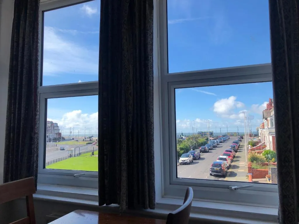 Sea View Apartment, Blackpool, United Kingdom
