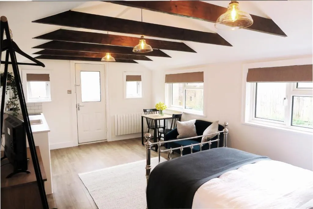 The Annexe - private, self-contained with parking, Southampton, Marea Britanie
